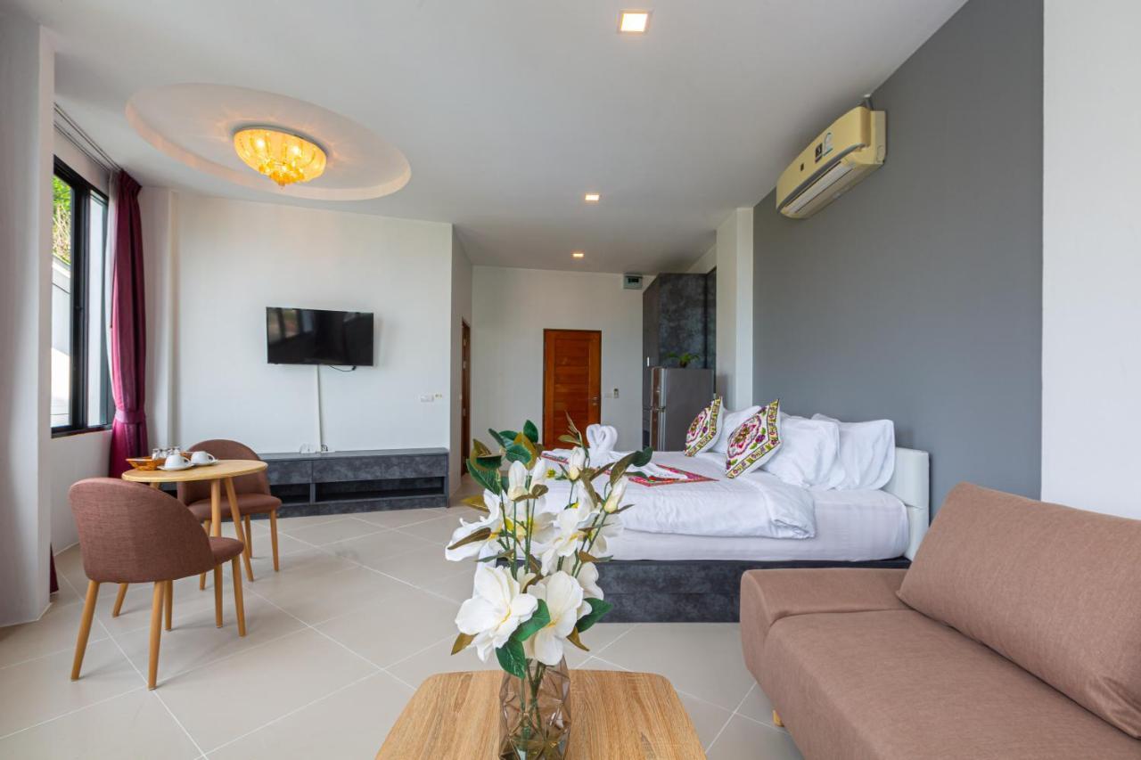 芭东罗萨林海景酒店 Patong 外观 照片