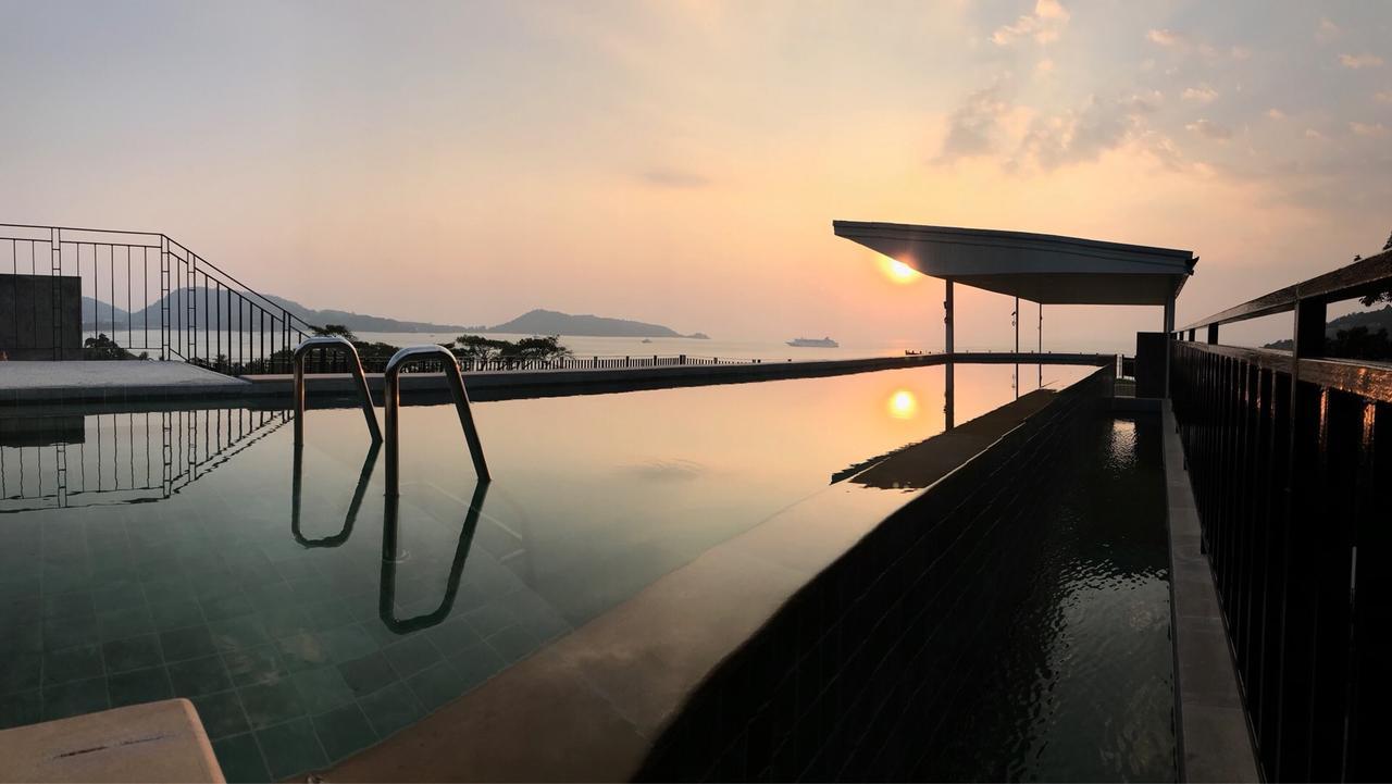 芭东罗萨林海景酒店 Patong 外观 照片